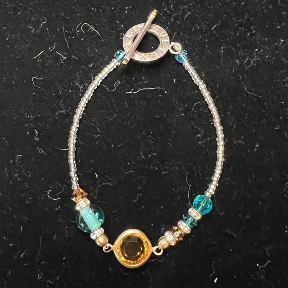 Gulten Dye swavorski crystal toggle bracelet. 7 inches. SPARKLES!!! - Picture 3 of 9